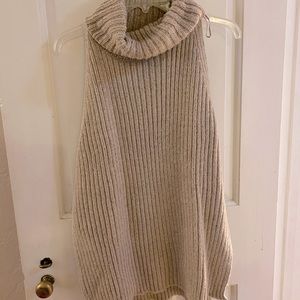 Sweater vest with turtle neck